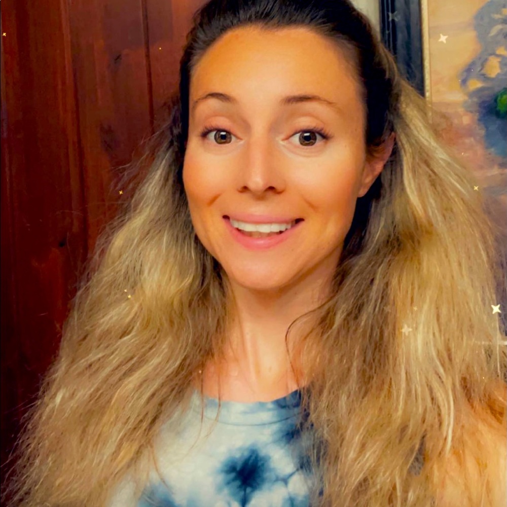 Meet your Posher, Amanda